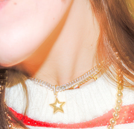 Collar estrella globo zirconias dorado PUNTO JOYERIA