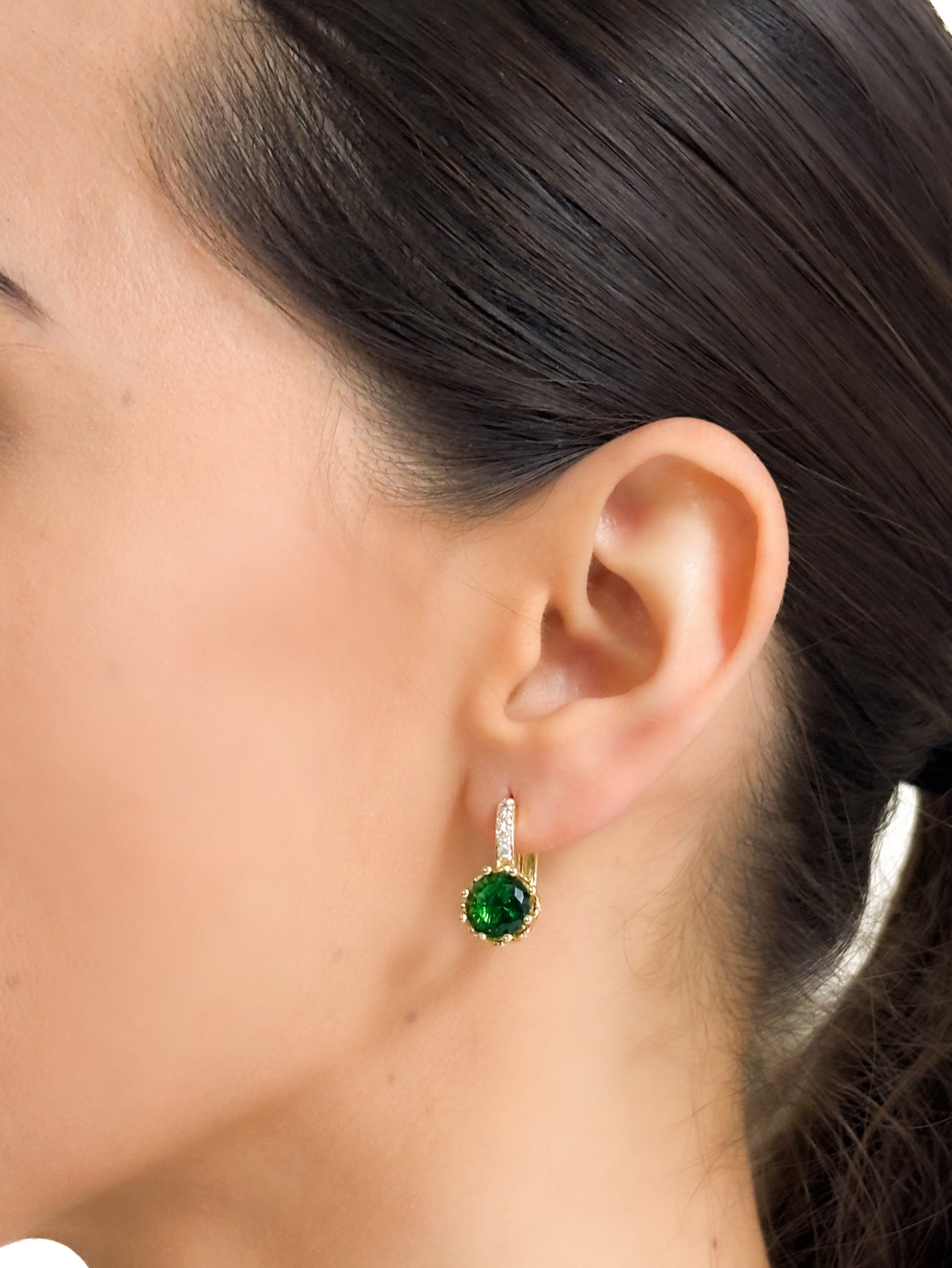Aretes zirconia verde baño de oro PUNTO JOYERIA