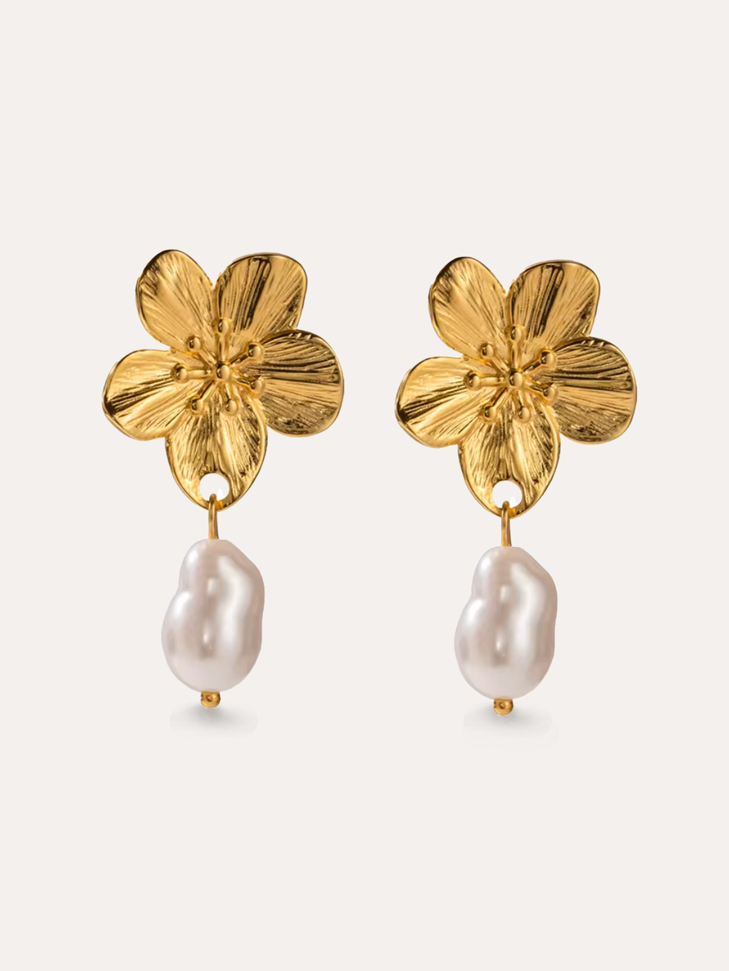 Aretes flor perla dorado