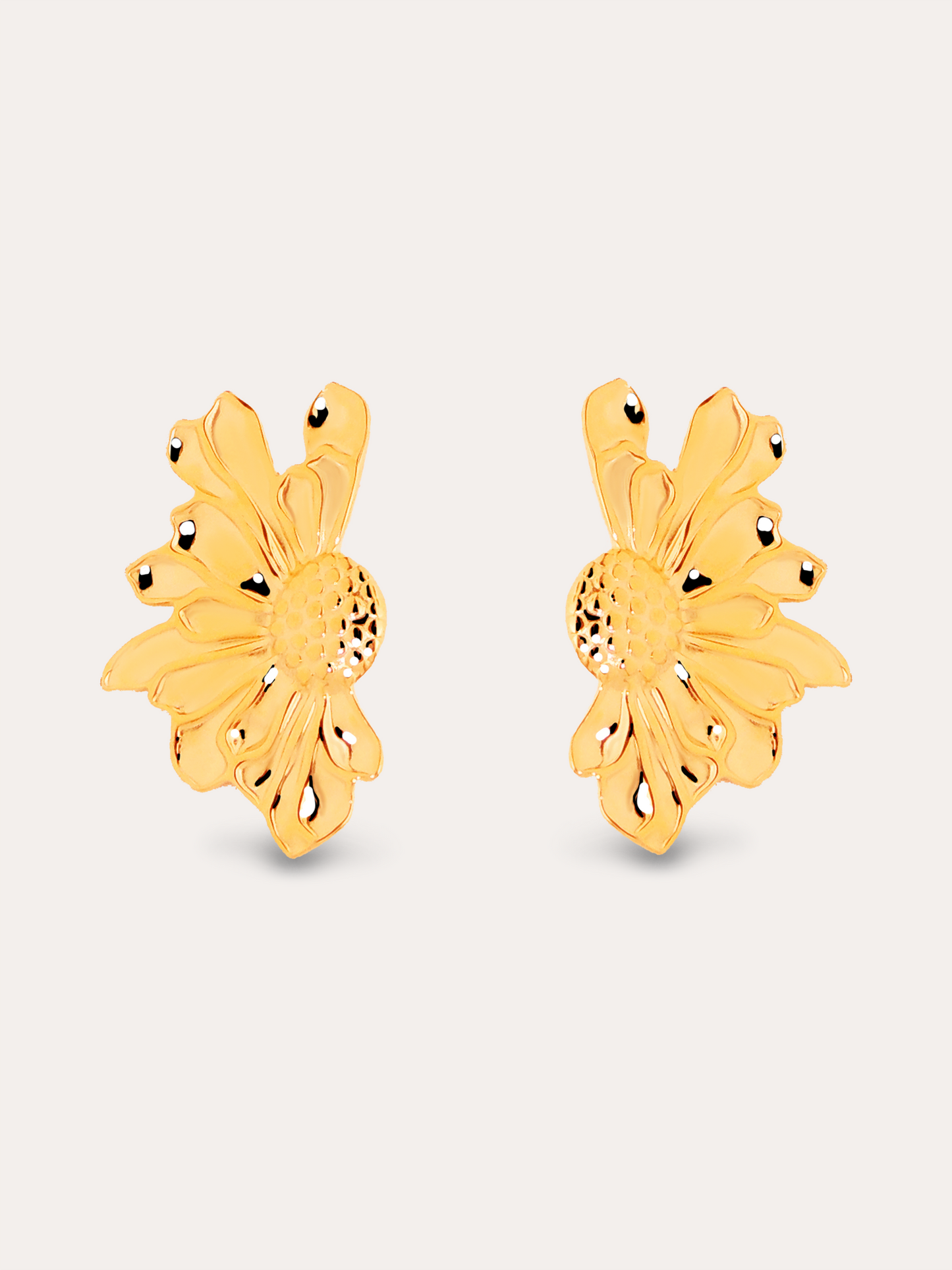 Aretes flor dorado