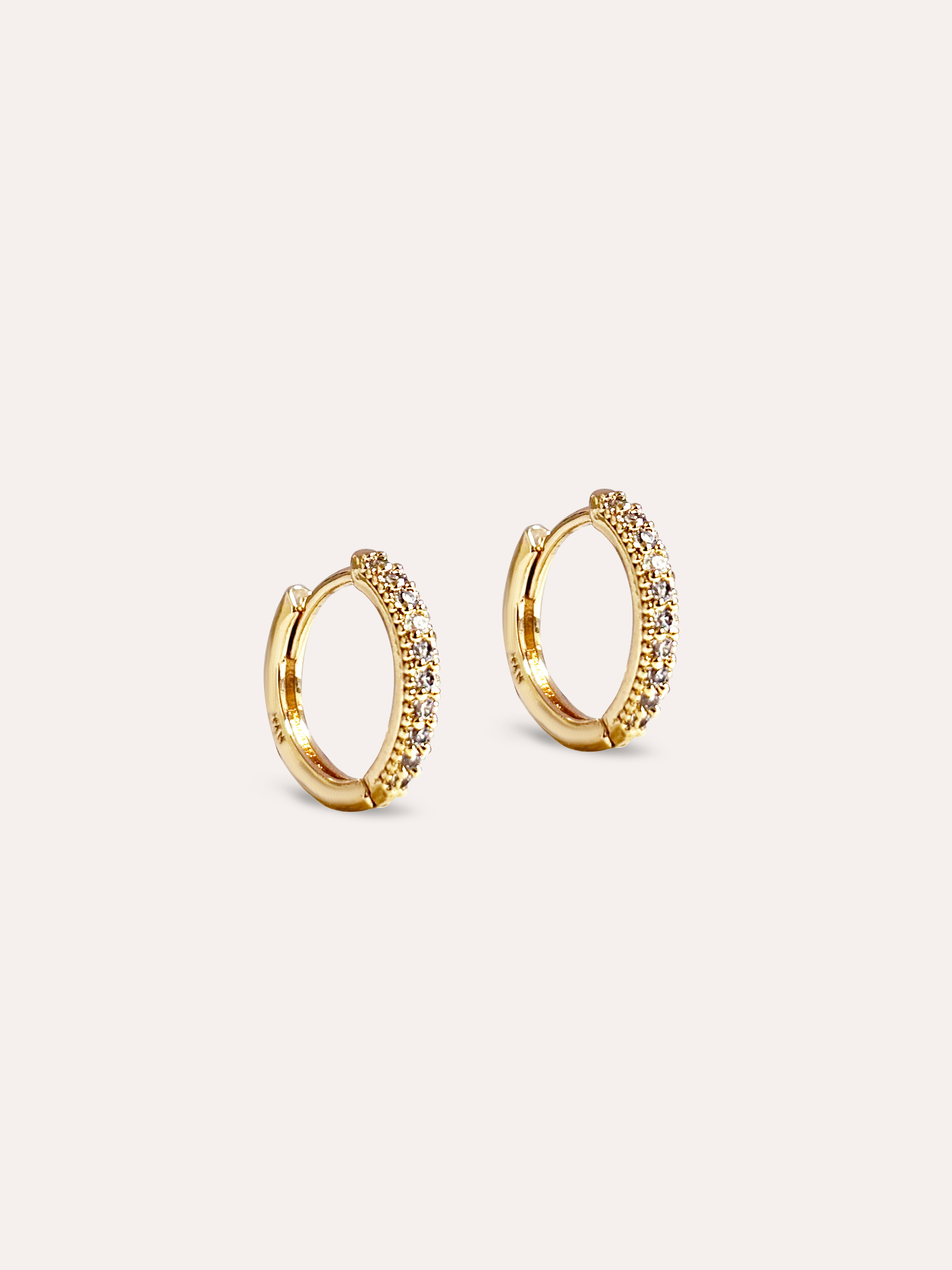 Aretes hoops zirconias baño oro PUNTO JOYERIA