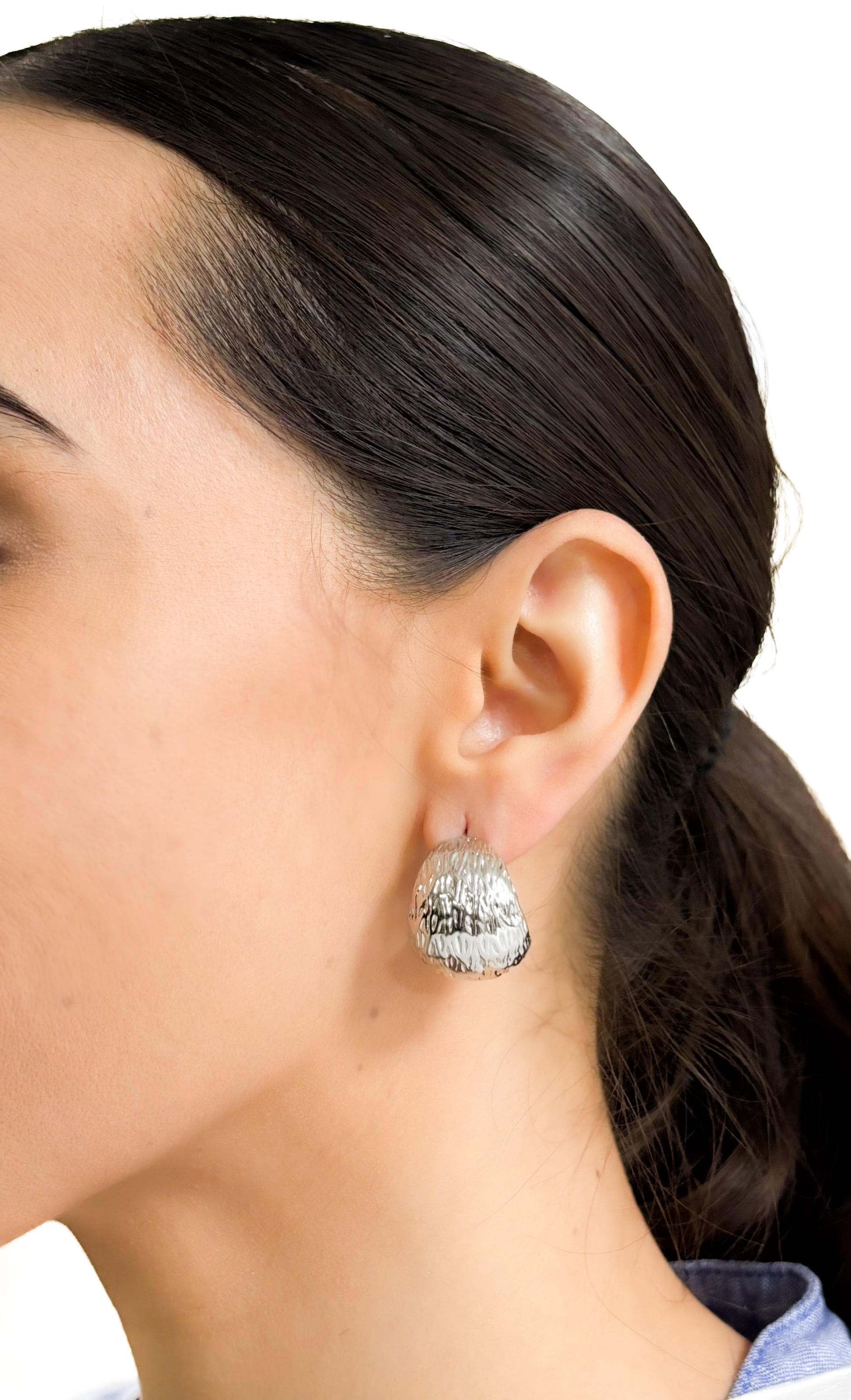 Aretes irregulares baño de rodio PUNTO JOYERIA